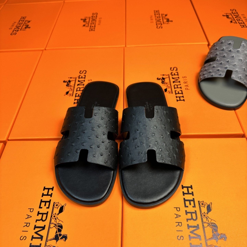 H**mes slippers